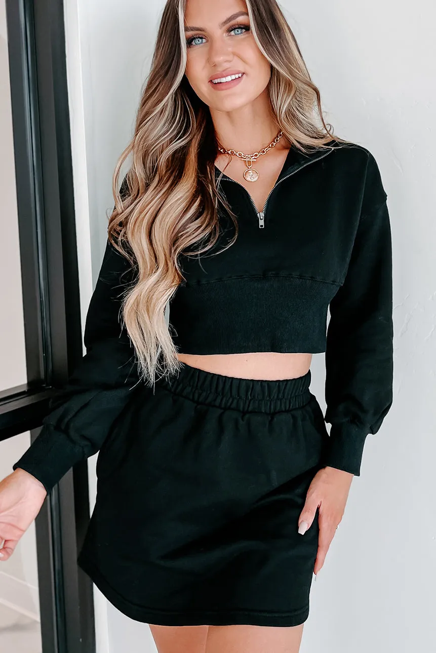 Vertrauensbildender Crop-Pullover mit Halb-Reißverschluss (Schwarz)