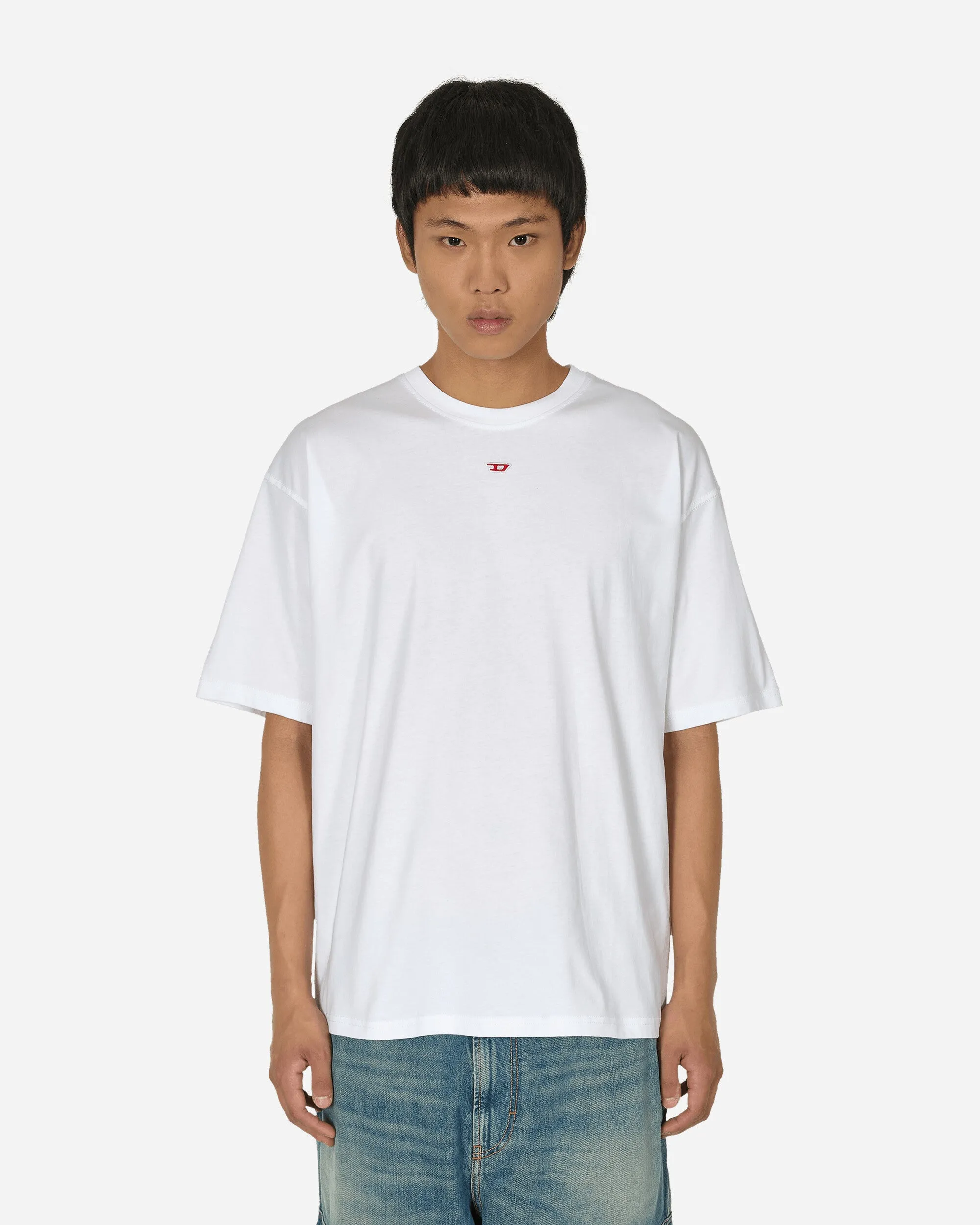 Besticktes D-Patch T-Shirt in Weiß