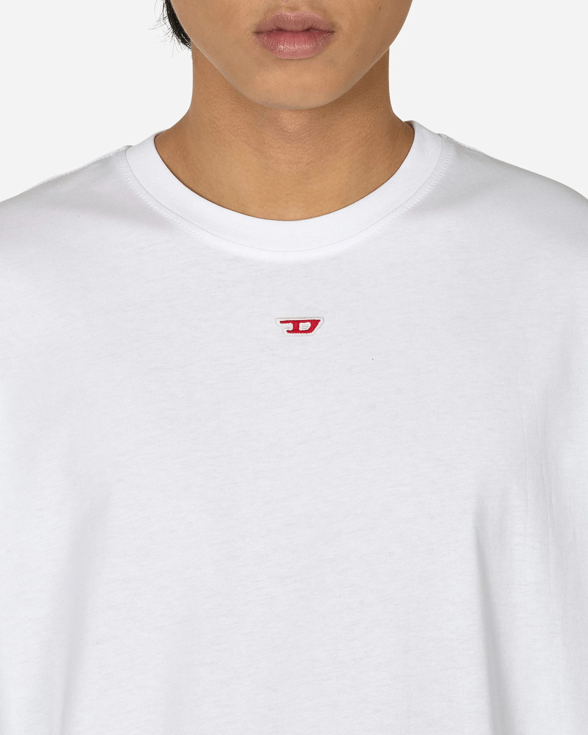 Besticktes D-Patch T-Shirt in Weiß