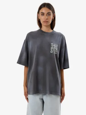 Firestarter Übergroßes T-Shirt - Merch Schwarz Verblassen
