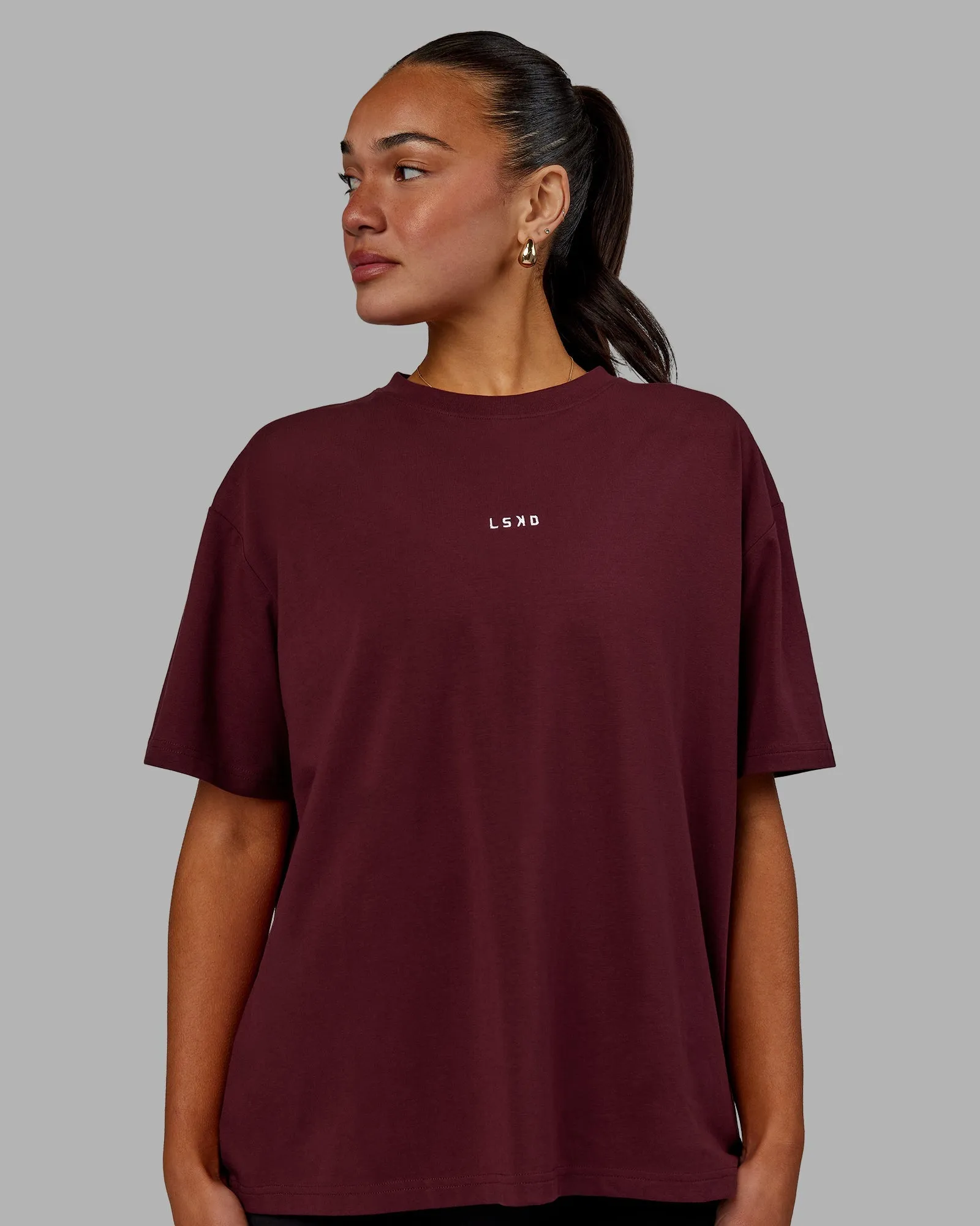Go-To FLXCotton Übergroßes T-Shirt - Dunkle Kirsche