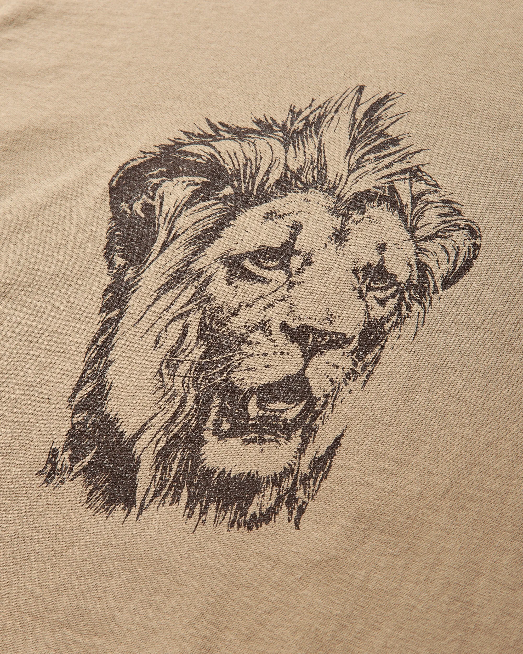 Herren T-Shirt mit Löwenkopf in Sand