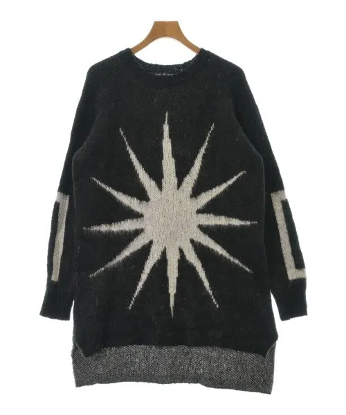 NO ID SCHWARZE Pullover
