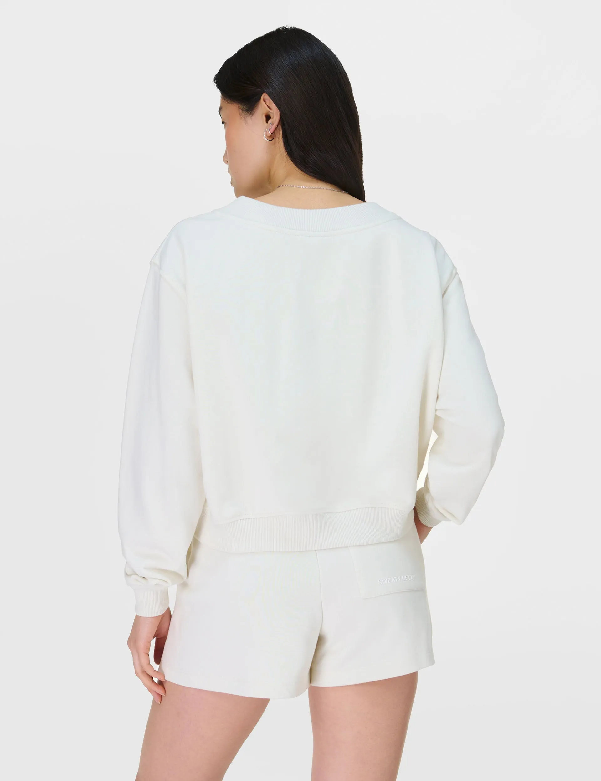 Revive Crop V-Ausschnitt Sweatshirt - Lilyweiß