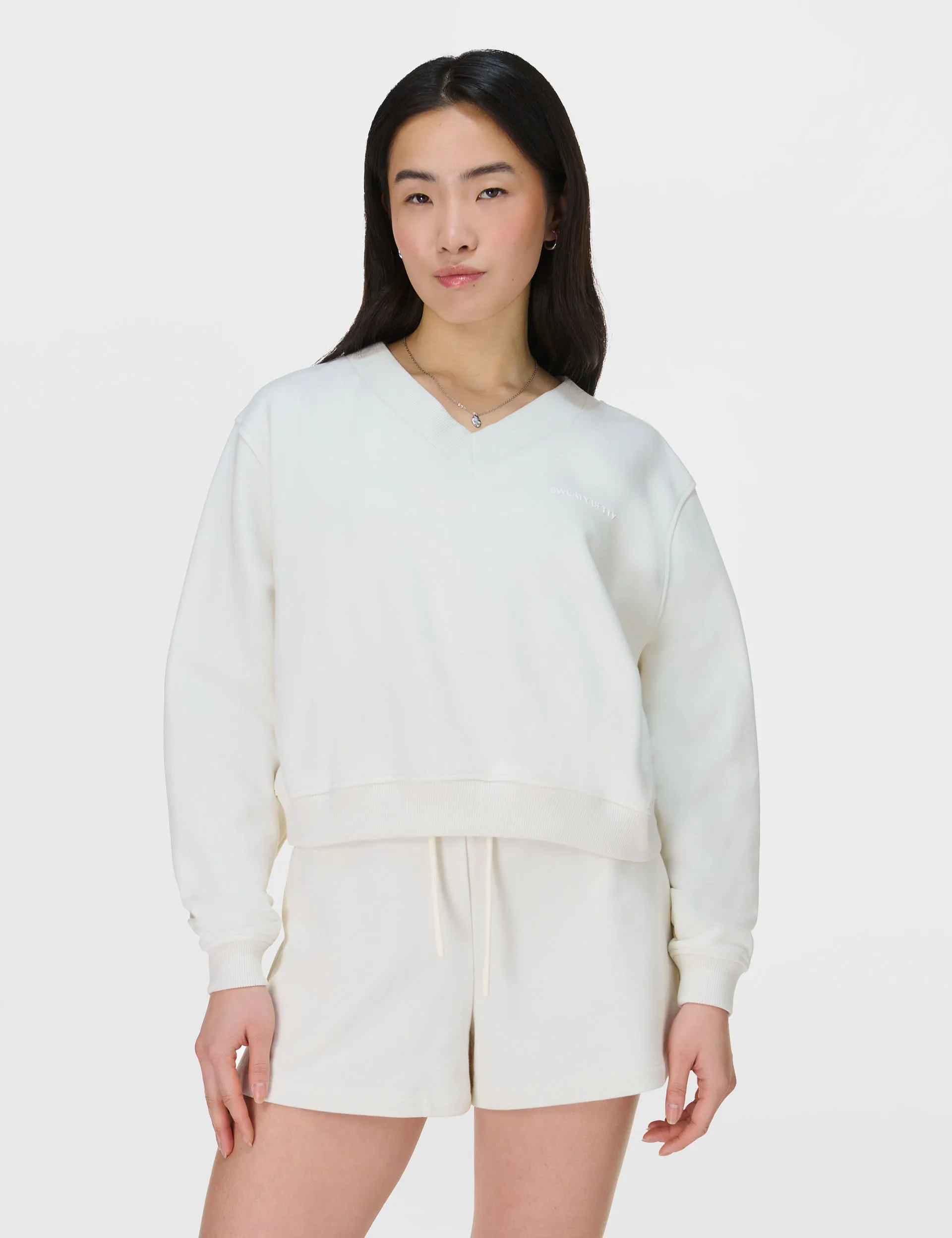 Revive Crop V-Ausschnitt Sweatshirt - Lilyweiß