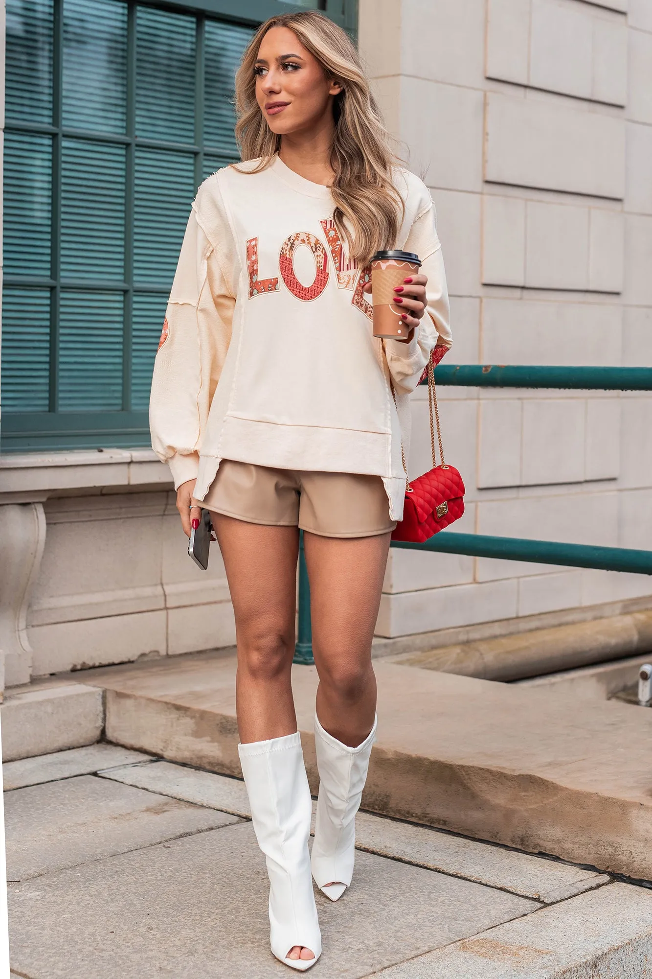 Those Are My Feelings Übergroßes Patchwork Top (Creme)