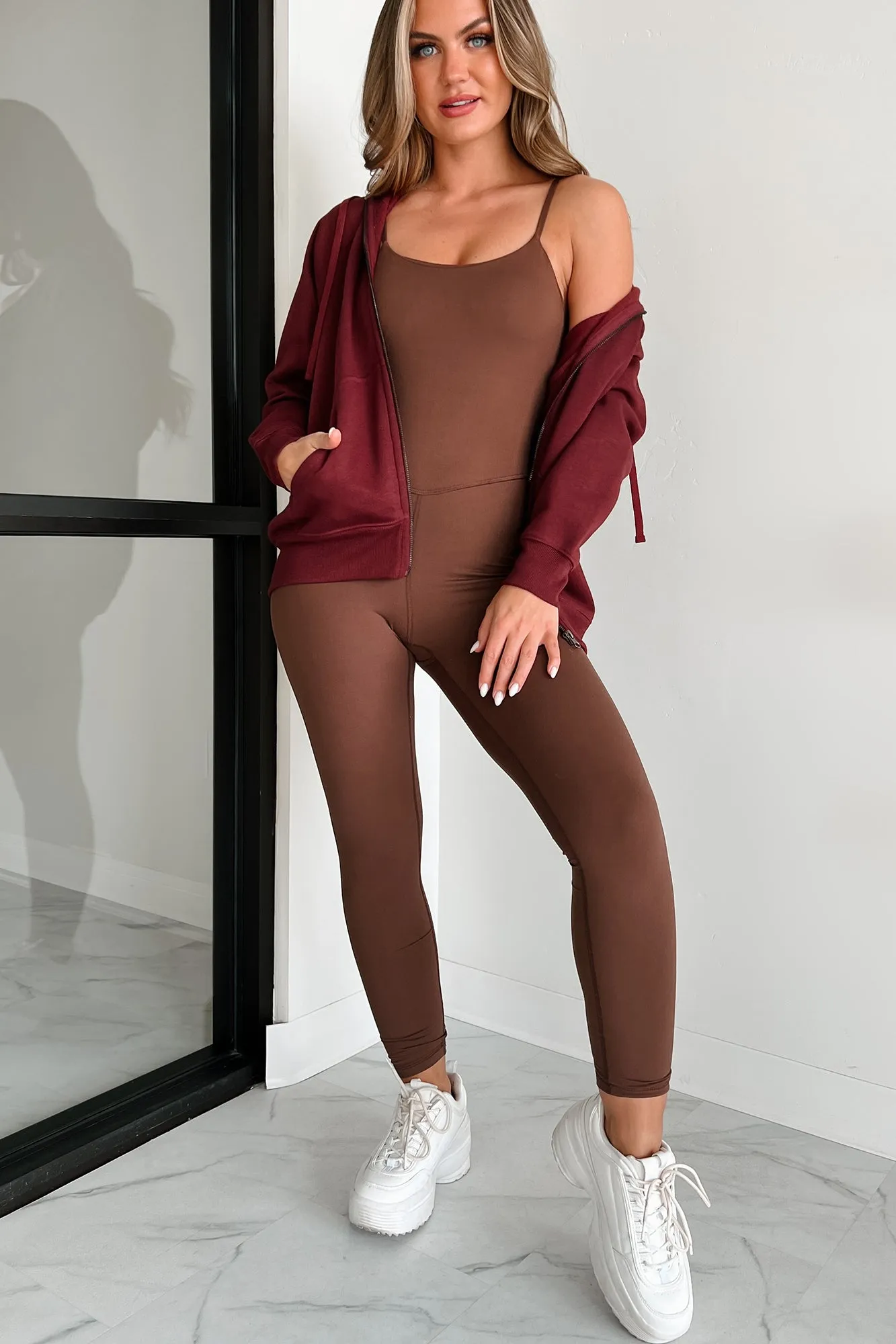 Gewinnen hat Vorrang Zip-Up Hoodie (Burgunder)